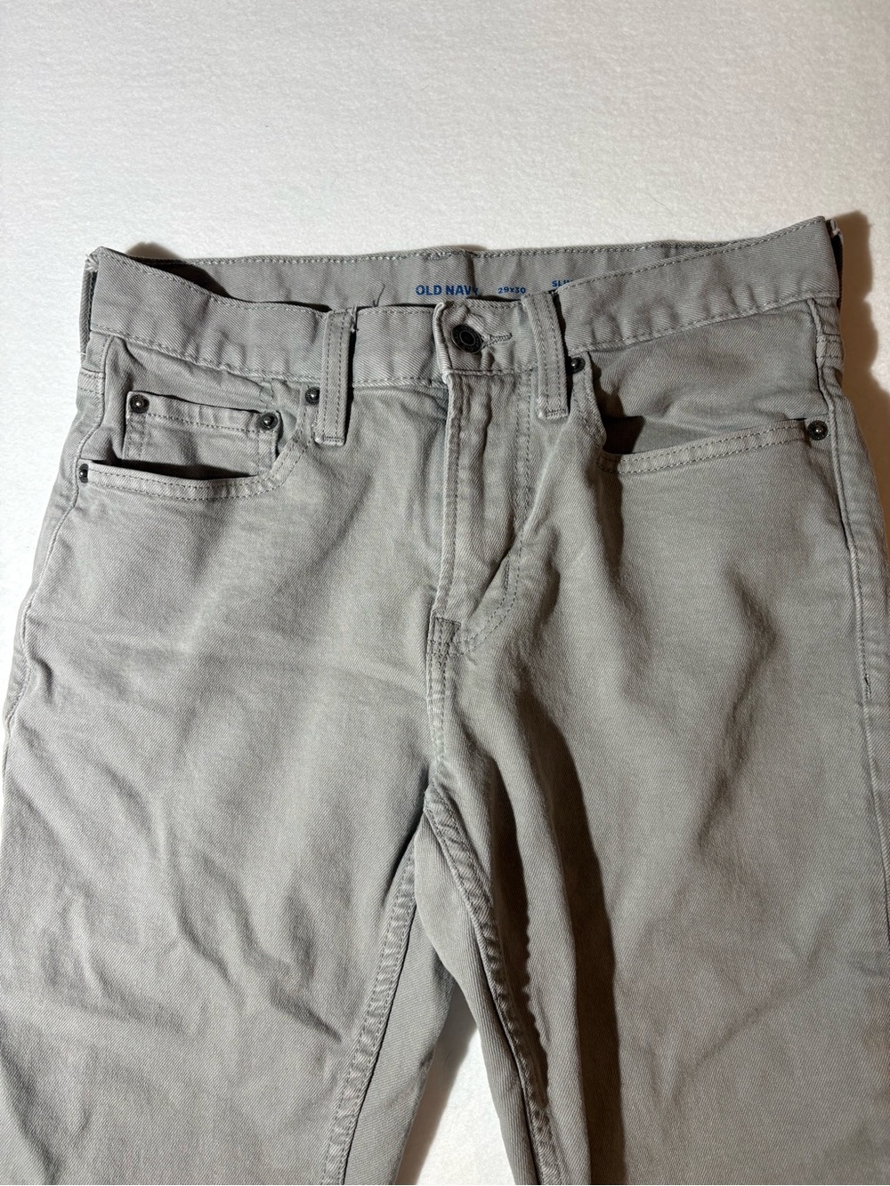 Old Navy Men's Slim Jeans in Light Grey - Picture 2 of 5